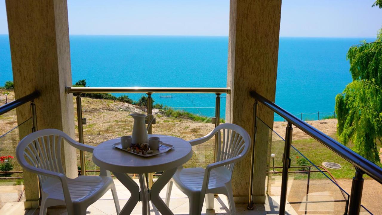 Морски Апартаменти Джулай Морнинг - July Morning Sea View Apartments Kavarna Exterior photo