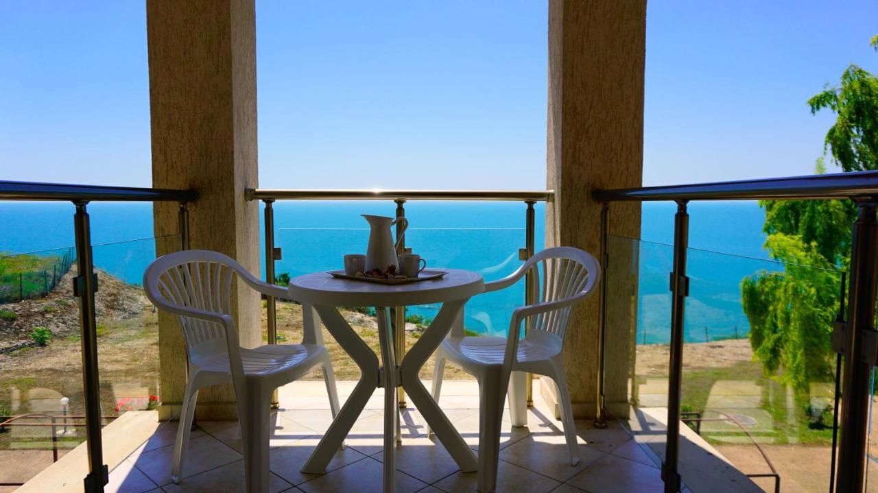 Морски Апартаменти Джулай Морнинг - July Morning Sea View Apartments Kavarna Exterior photo