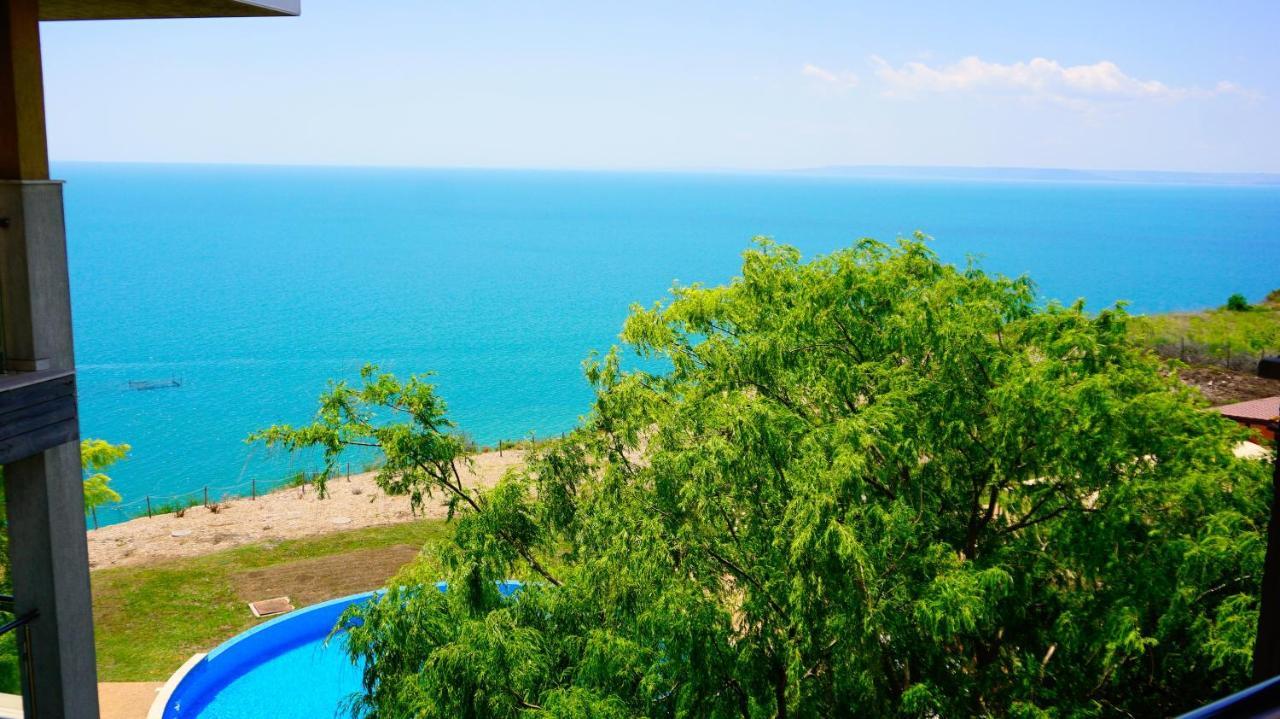 Морски Апартаменти Джулай Морнинг - July Morning Sea View Apartments Kavarna Exterior photo